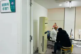 2岁宝宝感染梅毒，疑因奶奶做了这件事，很多人有这个习惯！图片