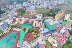 打造“零碳学校”！贵州盘州文笔小学光伏项目并网发电图片