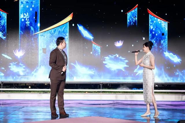 “相约滨海之夏”广场文化系列活动闭幕式暨“玉兰枝头听江南”江南民歌展演顺利举办