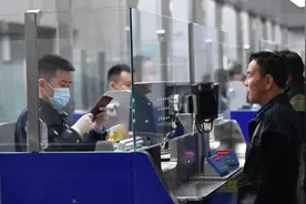 全程网办，“一次都不跑”！出入境6项新措施来了→图片