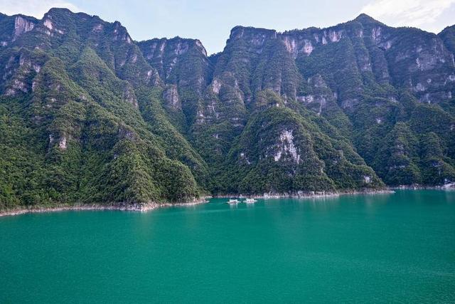 寻美鹤峰：山水交融 翡翠画廊江坪河