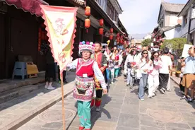 每日增开4列！坐着动车去大理巍山小吃节品美食赏民俗图片