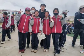 支教青年：我的青春被学生当作光图片