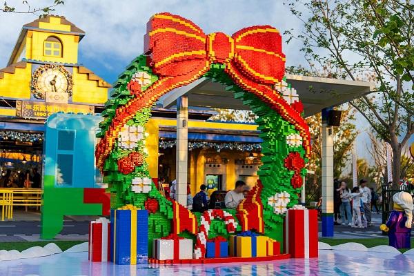 创意互动传暖意，上海乐高乐园“乐满冬日假期”主题活动将启幕