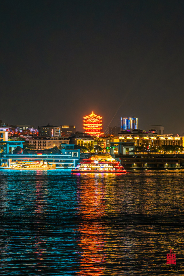 10.17 ！10:17！超级文旅日专属福利明早开抢！