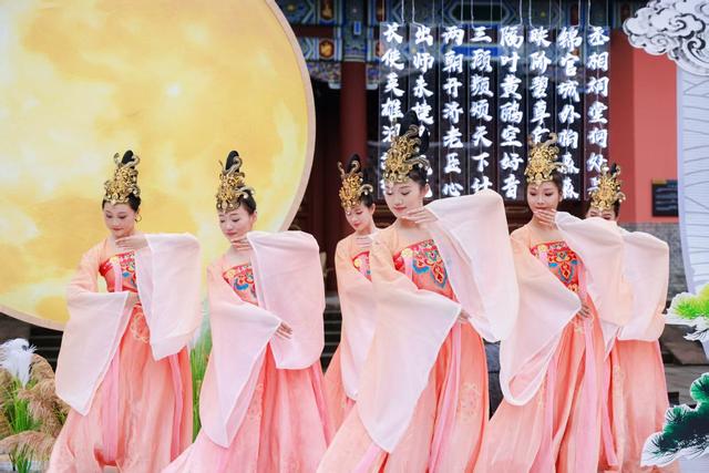 幻游三国 国庆中秋来武侯祠赴文化之约