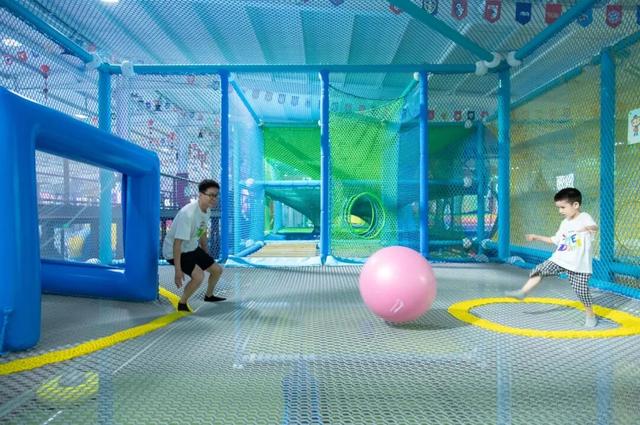 京西大本营1500㎡空中绳网城堡上线！彩虹桥、蜂巢迷宫……嗨玩一整天????