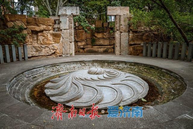 济南腊山河公园：古韵与绿意交织的城市明珠