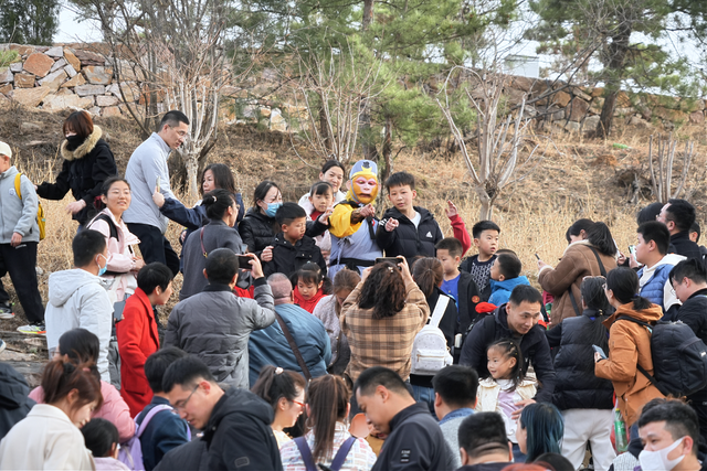 石家庄井陉：苍岩山景区春节“开门红”