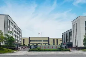 华纳药厂获评“大健康最具成长上市公司”图片