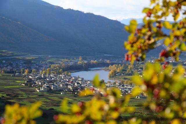 岷县：山川秀美秋色浓