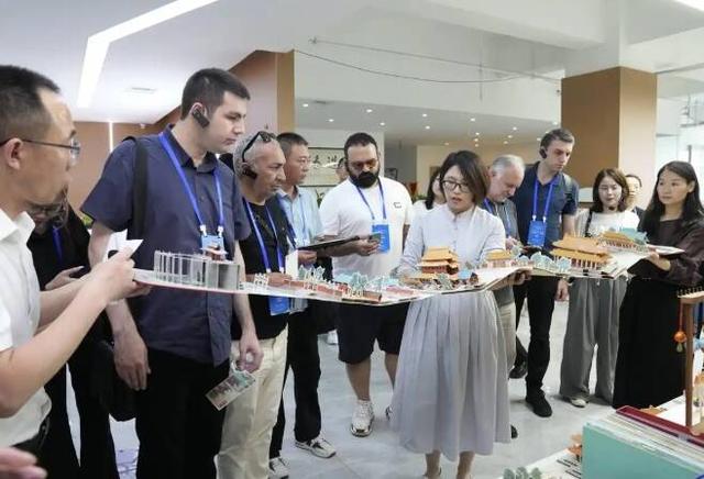 闪电评论｜“两创”东风拂进博 齐鲁文化耀寰球