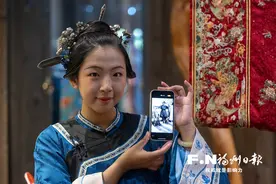 福州“三把刀”妆束如何长红？图片