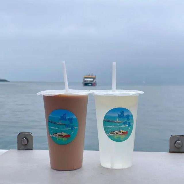 金秋惠民月，海上游船享福利！赠奶茶，赏海景，“船”递暖意！