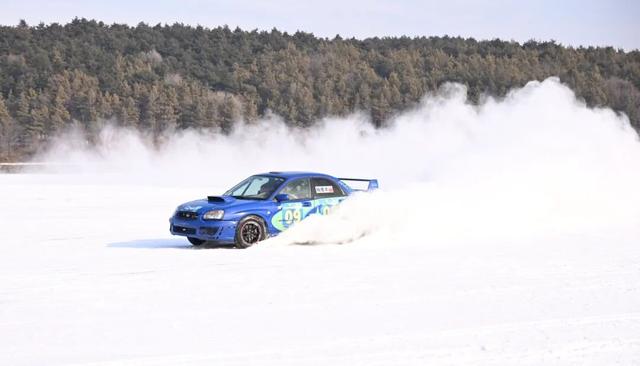 玩冰嬉雪！是时候了！