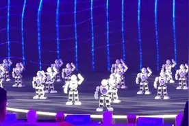 有点嗨！2023福田招商大会响起《你要跳舞吗》图片