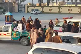 巴基斯坦西北部暴力冲突持续，死亡人数升至120人图片