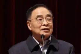 增加春秋假、胃肠镜检查纳入医保……今年两会提案建议你最期待哪个？图片