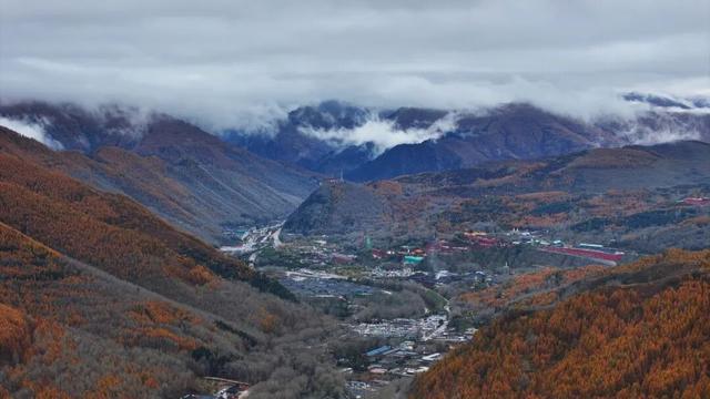 金秋五台山 醉美山色入画来
