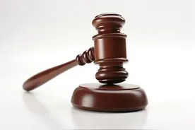 一次性花20万元签订为期数年的房屋租赁合同？到底是房屋租赁还是民间借贷？图片