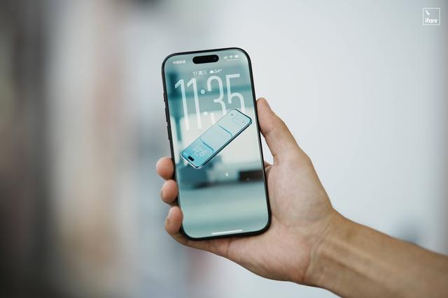 iPhone 17 系列首发评测：你这是典型的「安卓」iPhone