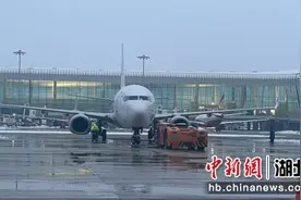 武汉天河机场航班起降正常图片