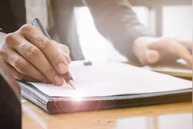 70岁以上不得办卡，健身房销售为了卖卡却这样……图片