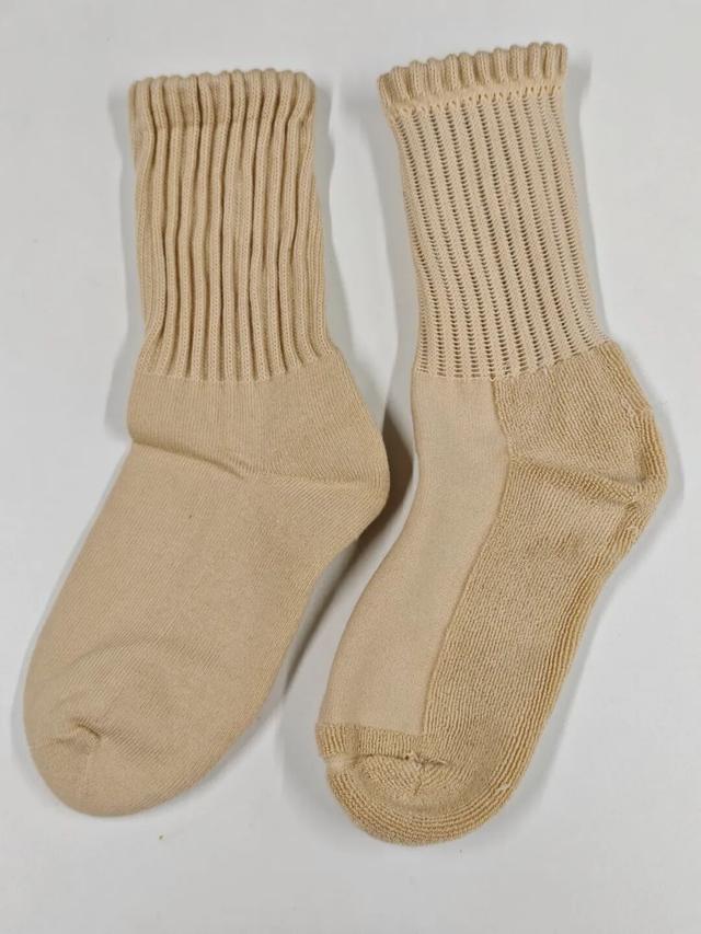 这是我人生第一次，因为一双袜子而感到“被尊重”