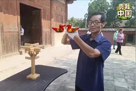 “斗拱爷爷”带你看中国仅存的唐代木构建筑之鸳鸯交首栱图片