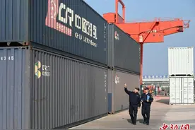 发车即可退税 湖南首票陆路启运港出口货物享受退税图片