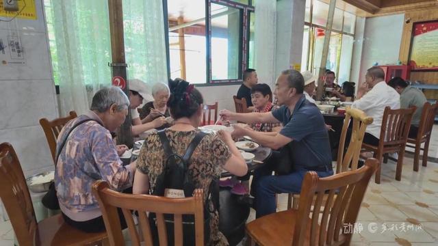夏季“候鸟”栖息地遵义登榜前十，避暑旅居成为当地新时尚