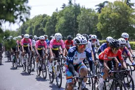 97.5公里极速对决 2025沿黄国际自行车赛现“卫辉时刻”图片