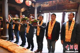 福建湄洲妈祖祖庙节后迎来多批台湾宫庙代表图片