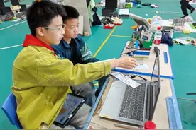 嘉善县举办中小学信息素养提升实践活动图片
