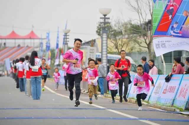 400个名额！长沙县首届亲子欢乐跑11月15日开跑！报名方式→