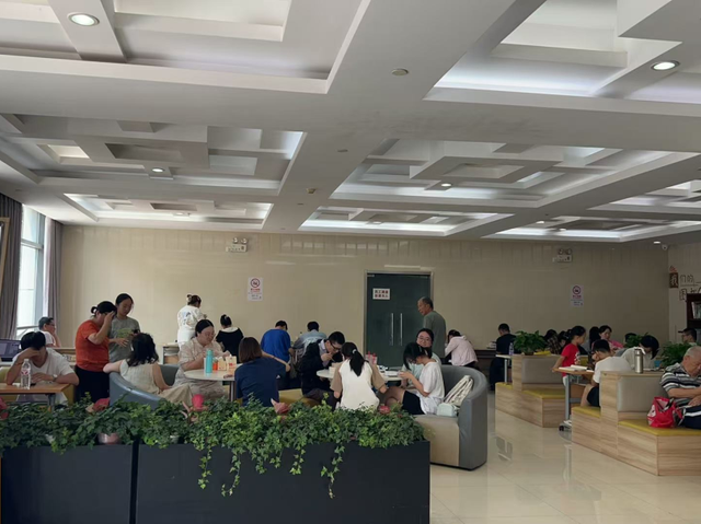 延时服务、新设备、亲子活动……家门口的图书馆暖“新”升级