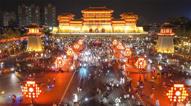 隋唐遗址夜经济火爆 点亮洛阳暑期文旅消费