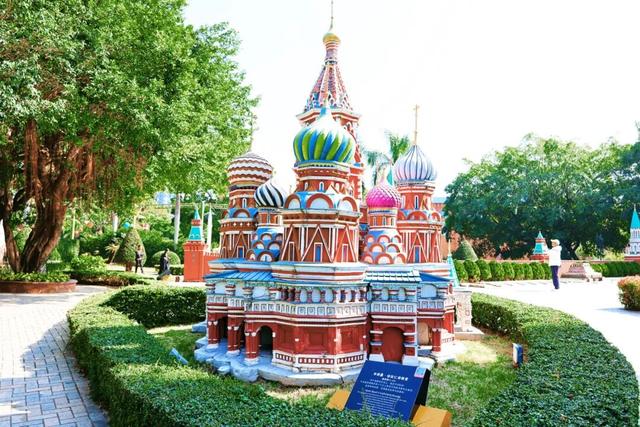 从高铁站步行几分钟，出境了！网友：原来如此丝滑