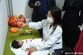 “元旦宝宝”和妈妈“回娘家”！青岛妇儿医院满月儿保门诊开诊图片