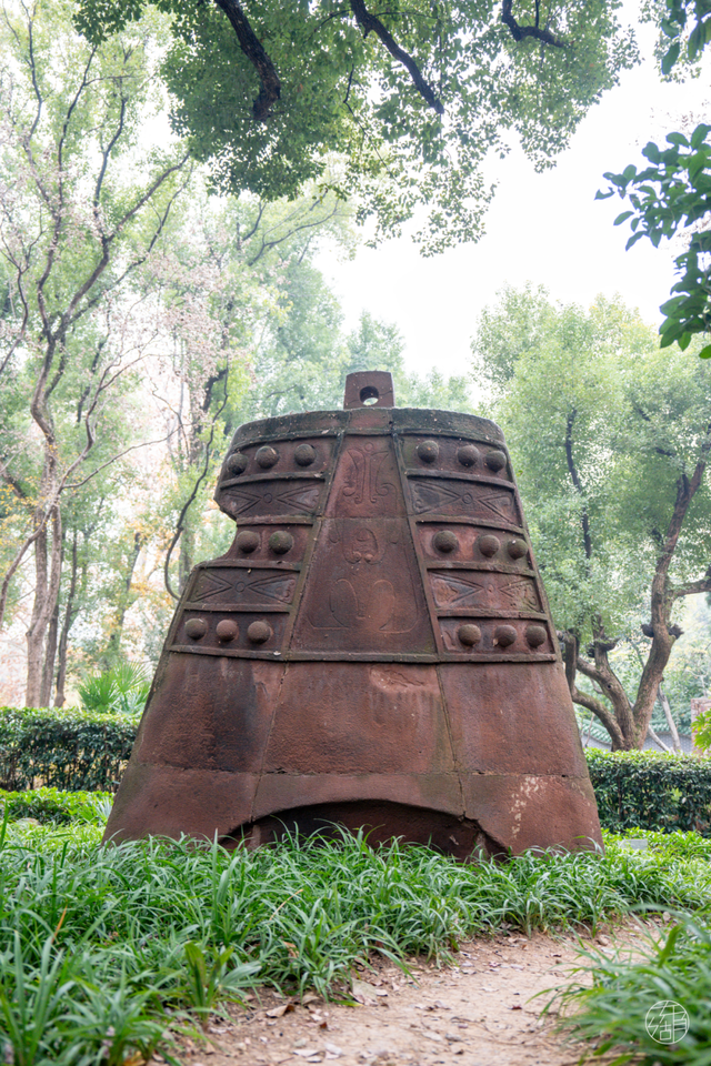 东湖「巨物」图鉴，打卡XXXXL号视觉震撼！