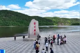 白昼长达21小时！黑龙江漠河不夜城火出圈，大批游客涌入打卡图片