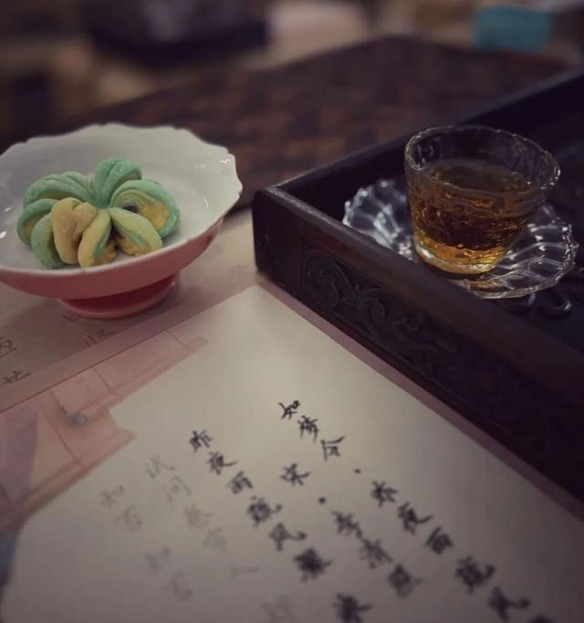 红叶节+纸艺双年展+东方快车谋杀案，奉贤本周活动清单直接封神