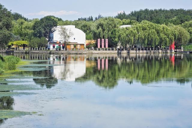 蓝天碧水！北京南沙河变身“治愈系”打卡地