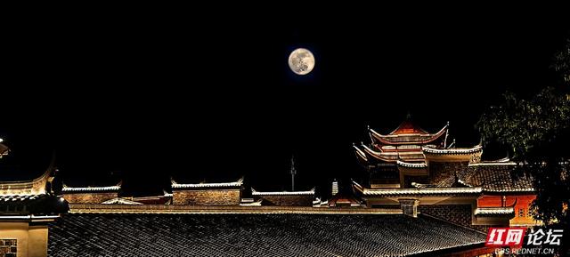 夜游益阳明清古巷，在明月与灯火中邂逅旧时光