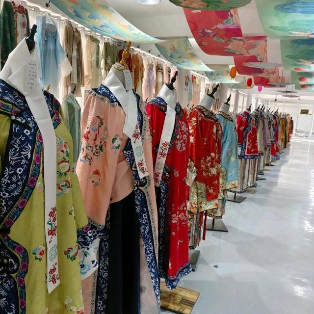 “双11”未至曹县电商迎爆发式增长 快递日收发量达70万单