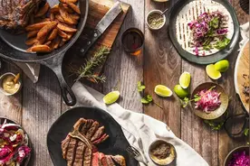 拼好饭把品质堂食的价格打下来了图片