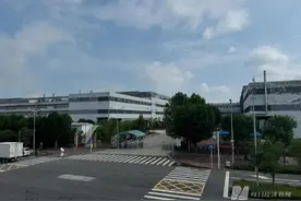 富士康在河南大量招工备货iPhone，中介：面试90%都能过图片