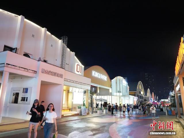 老粮库焕新颜！合肥市民周末热捧文化商业新地标