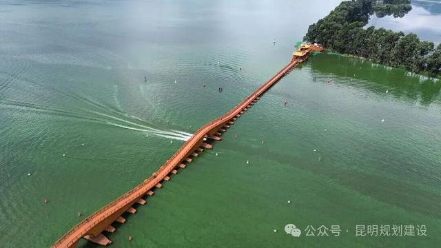 “桥”见新风景！滇池草海开合浮桥建设背后的故事