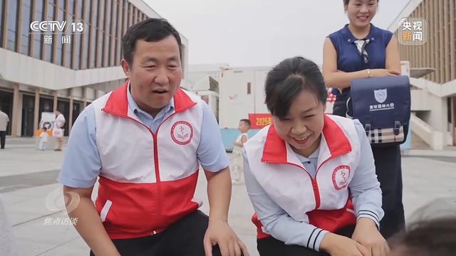 焦点访谈丨用脑波踢足球 VR体验消防救援 科普原来可以如此有趣